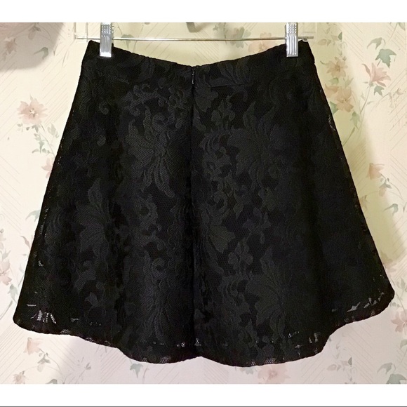 Forever 21 Black Lace Skirt - Picture 3 of 5